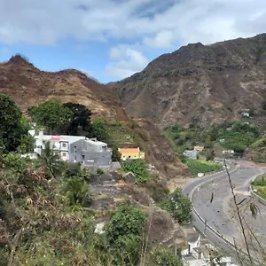 Casa Minga & Tatol Alojamento de Turismo Rural Ribeira Grande